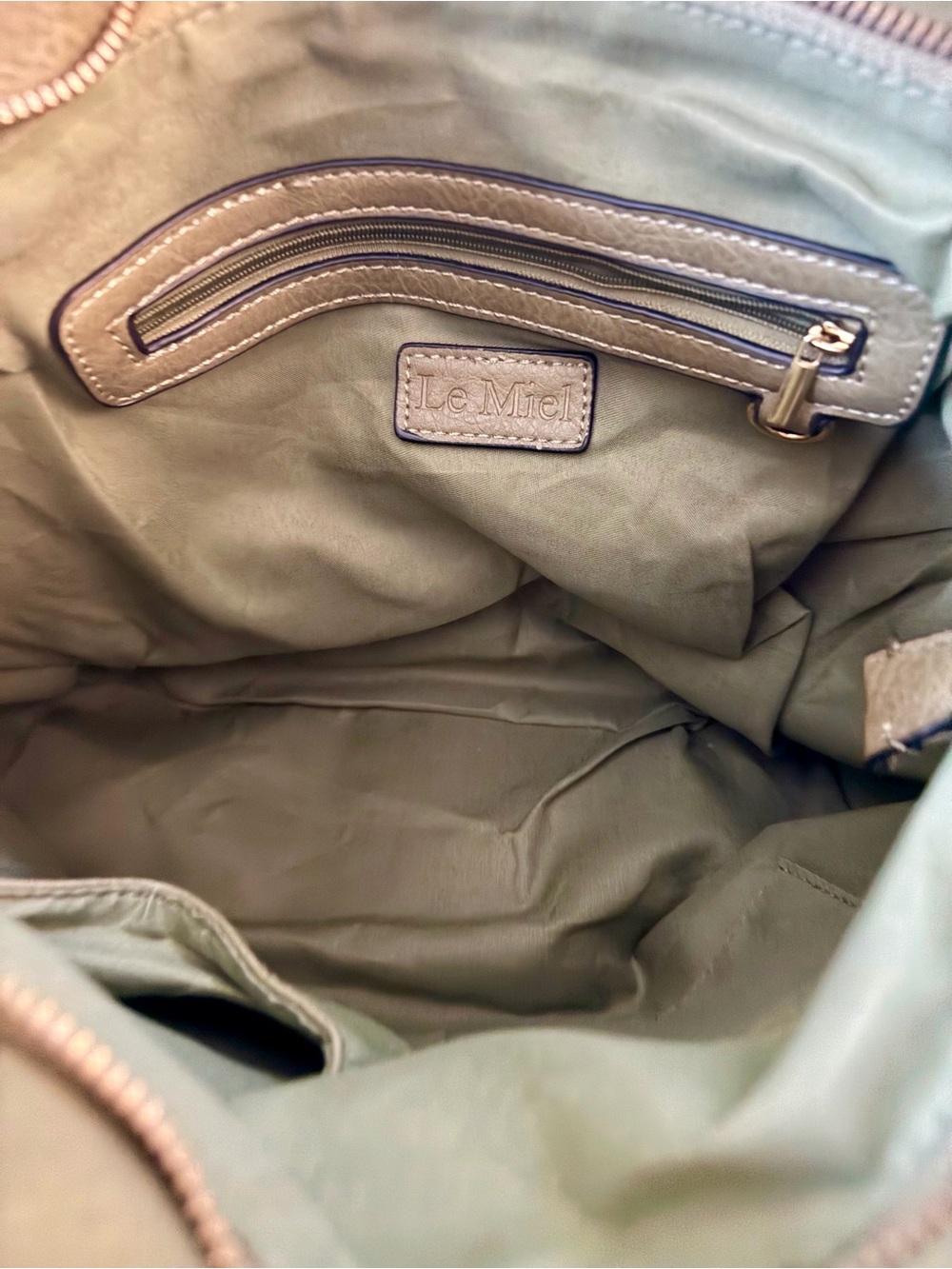 Le Mila NWT Olive Green Vegan Leather Hobo Bag with Front Zip Pocket - Picture 8 of 11